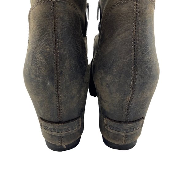 sorel boots - Picture 7 of 10